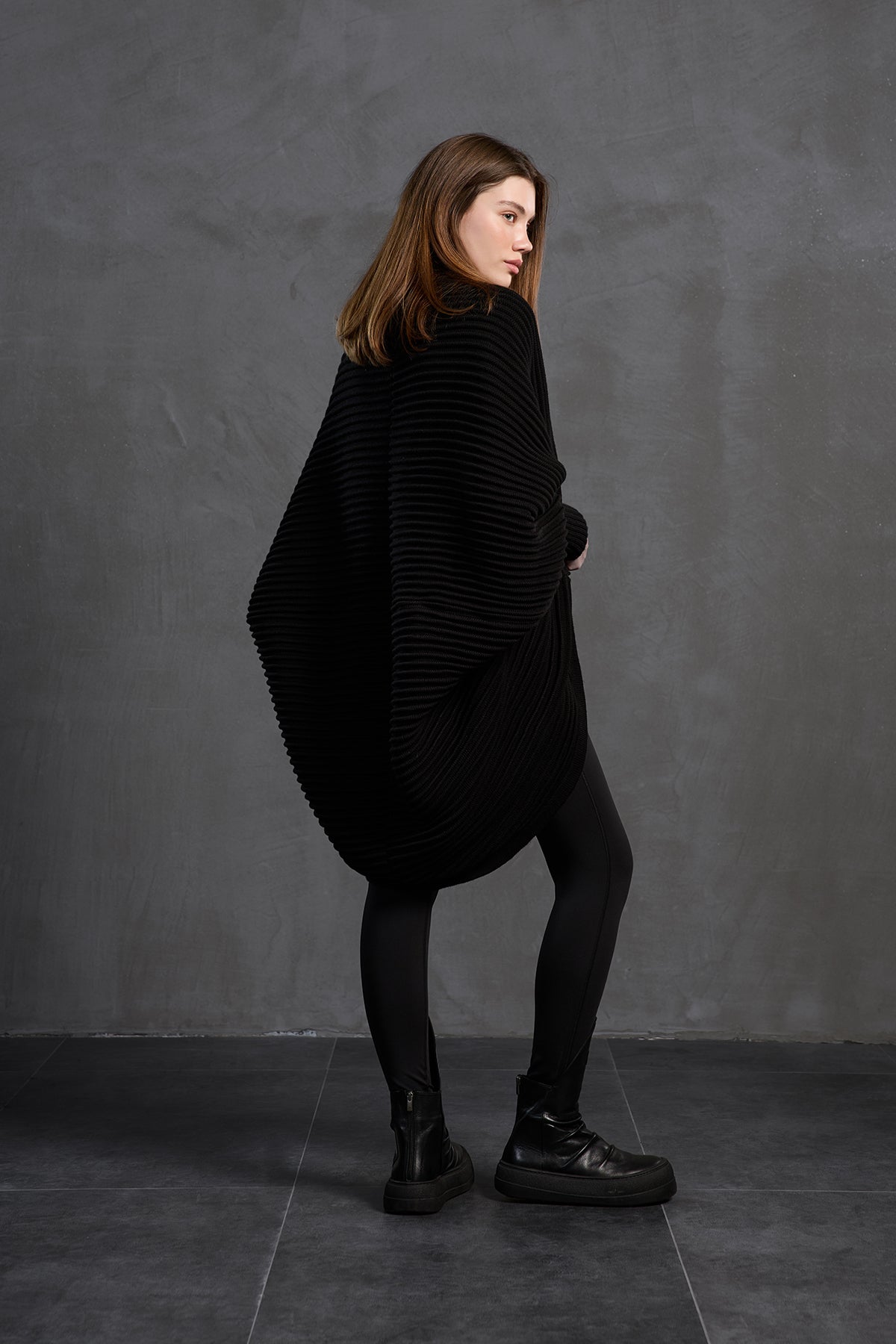 Black Oversized Knit Knit Cardigan 18072