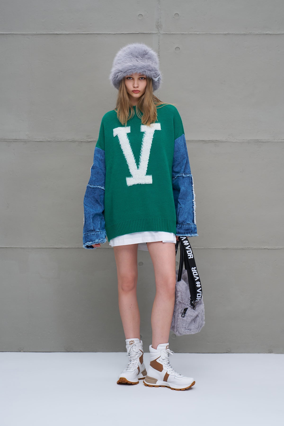 Green Blue Letter Print Oversized Knit Knit Sweater 18073