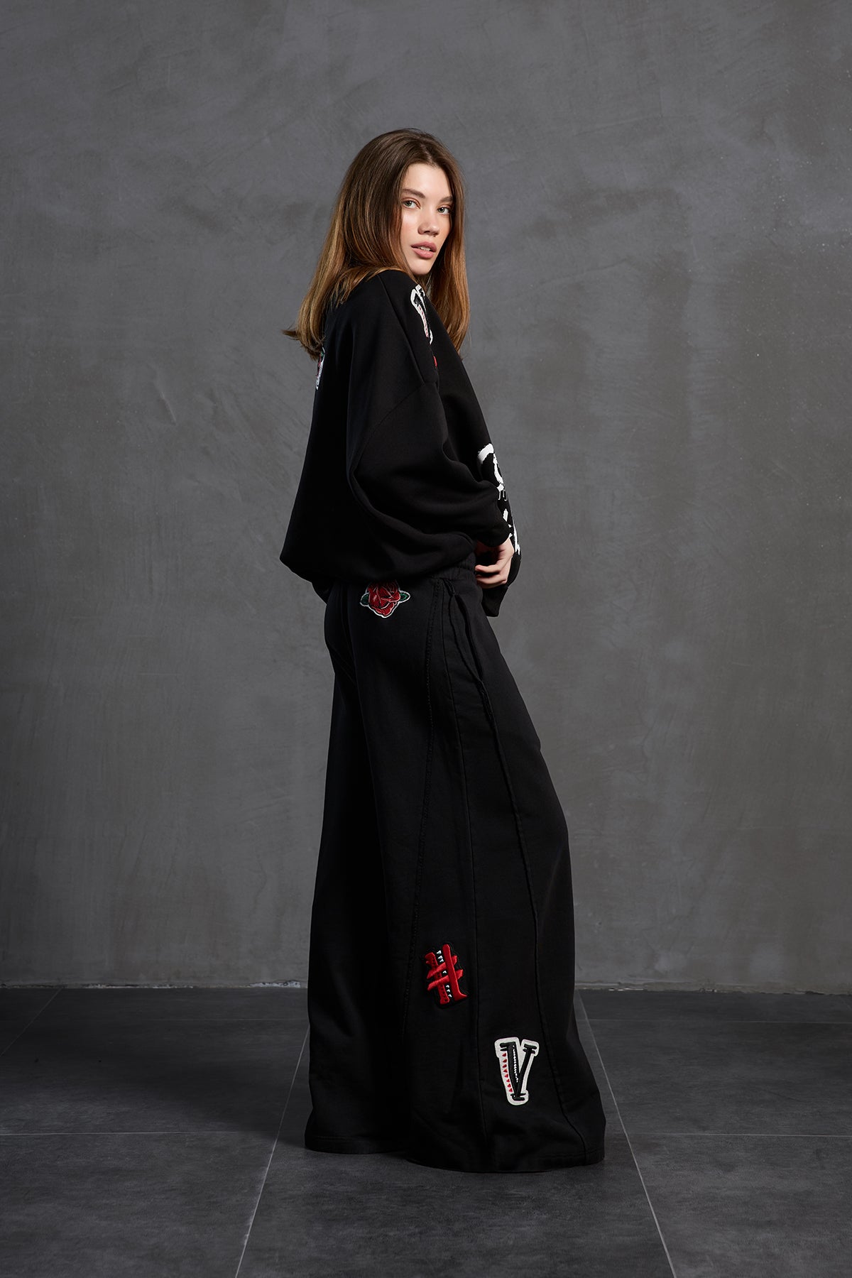 Black Oversized Trousers 18158