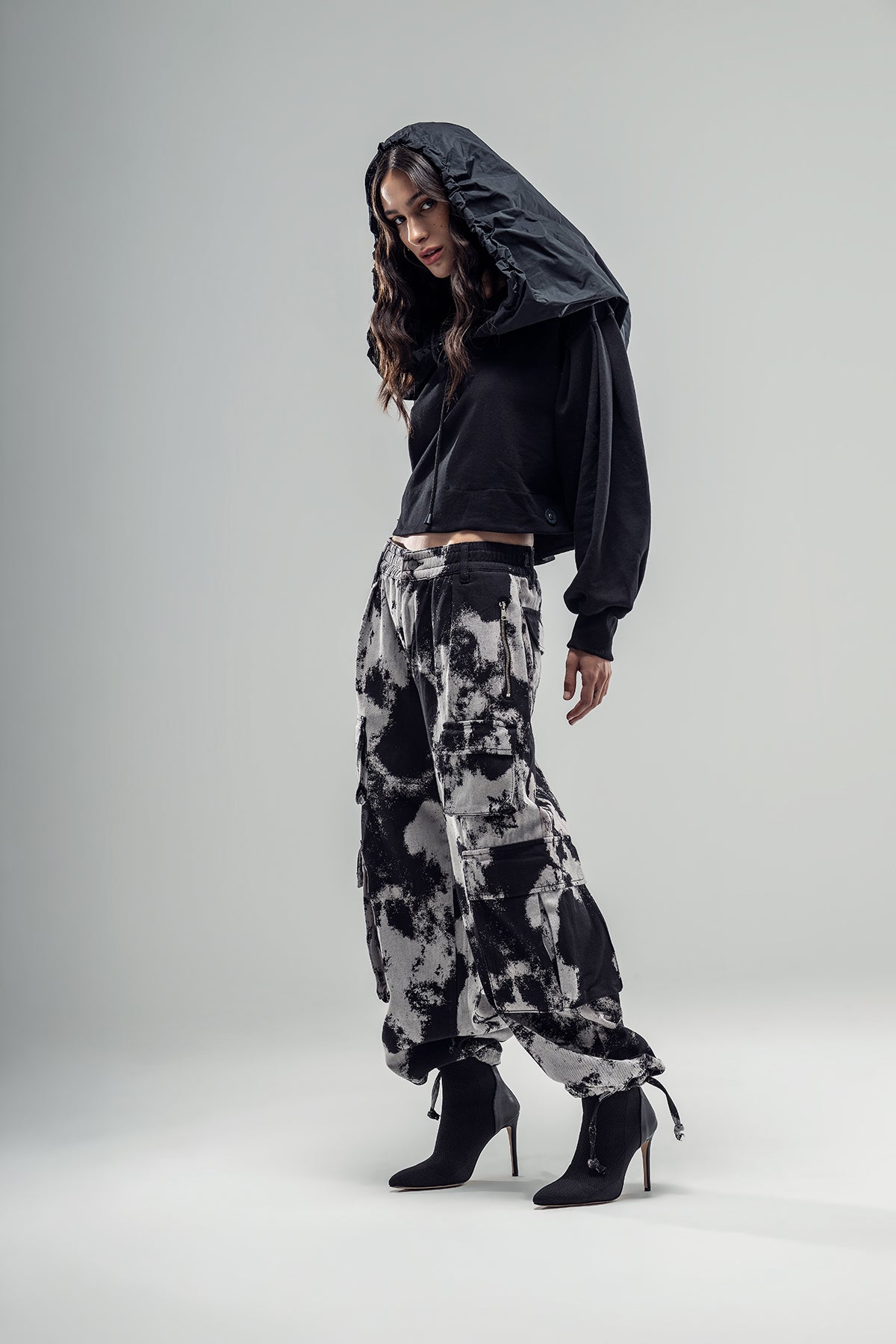 Black Sweatshirt 20248