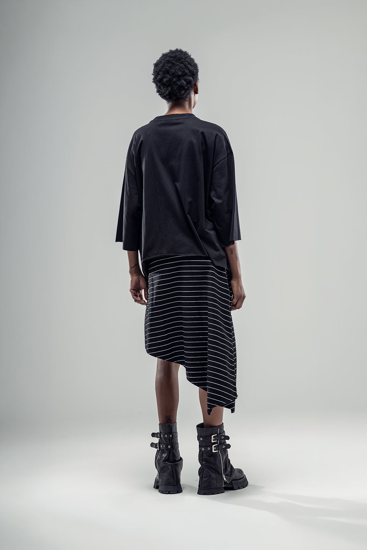Black T-shirt 20285